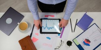 Jakie ryzyka wiążą się z niespłacaniem długów i jak można je minimalizować?